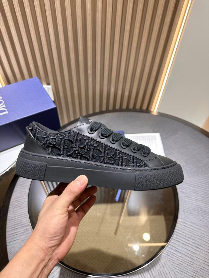 D*or b33 sneaker black smooth calfskin oblique raised embroidery