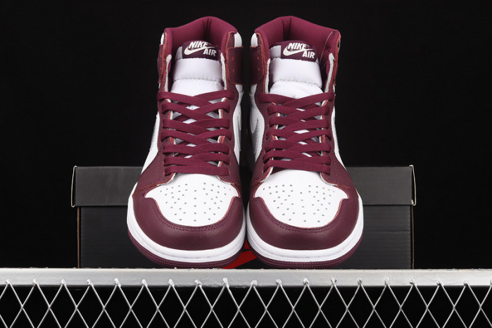 air jordan 1 high og “bordeaux” 555088-611