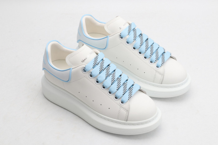 alex mcqu sneakers