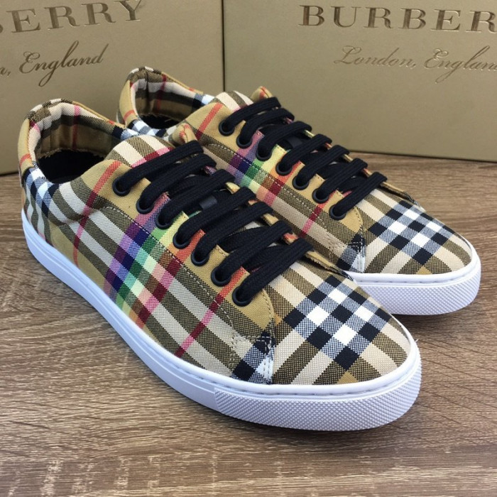 BUBERY SNEAKER