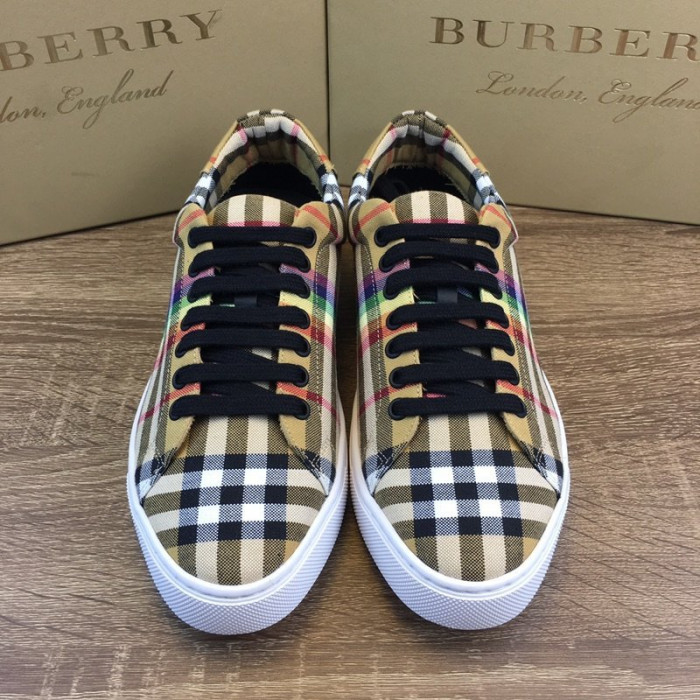 BUBERY SNEAKER