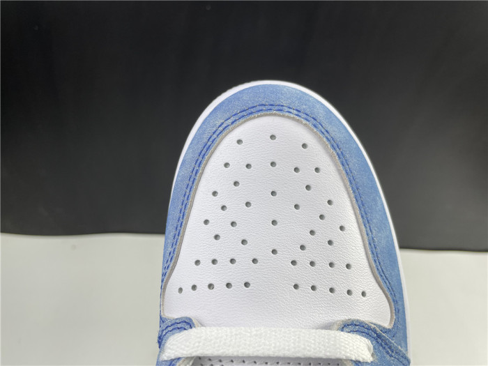 air jordan 1 high og hyper royal 555088-402