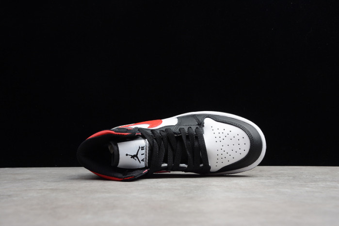 air jordan 1 kids black white gym red 555088-061