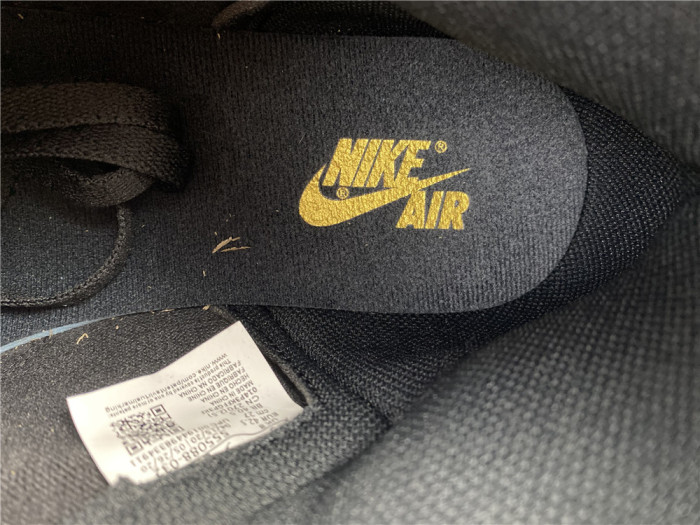 jordan 1 retro high black metallic gold (2020) 555088-032