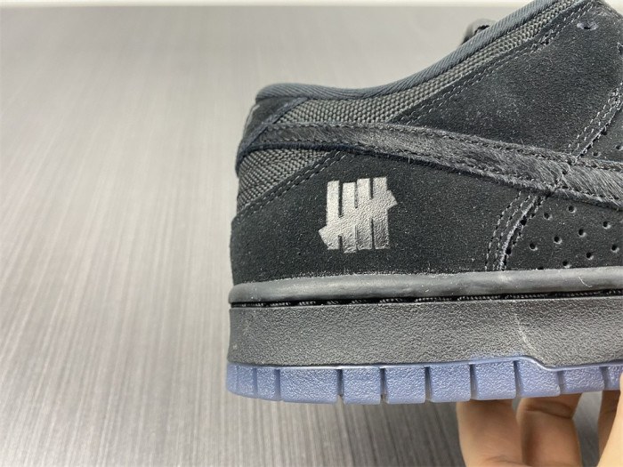 undefeated x nike dunk low do9329-001