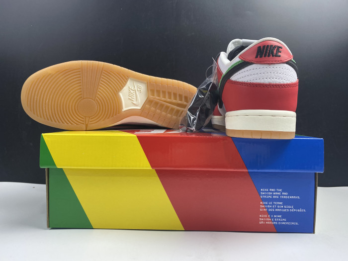 frame skate x nike sb dunk low "habibi" ct2550-600