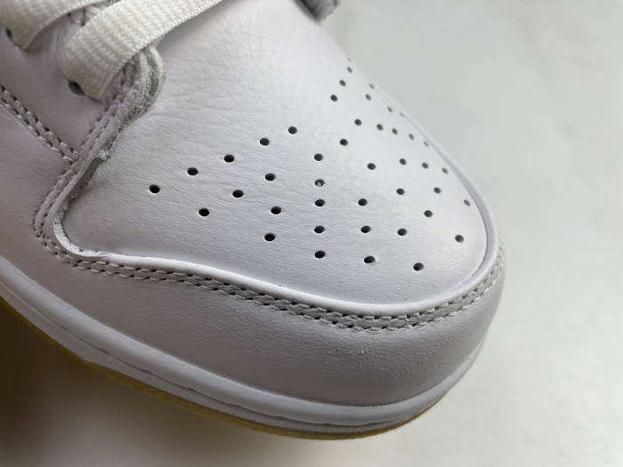 nike dunk sb low “classic green” cz2249-100