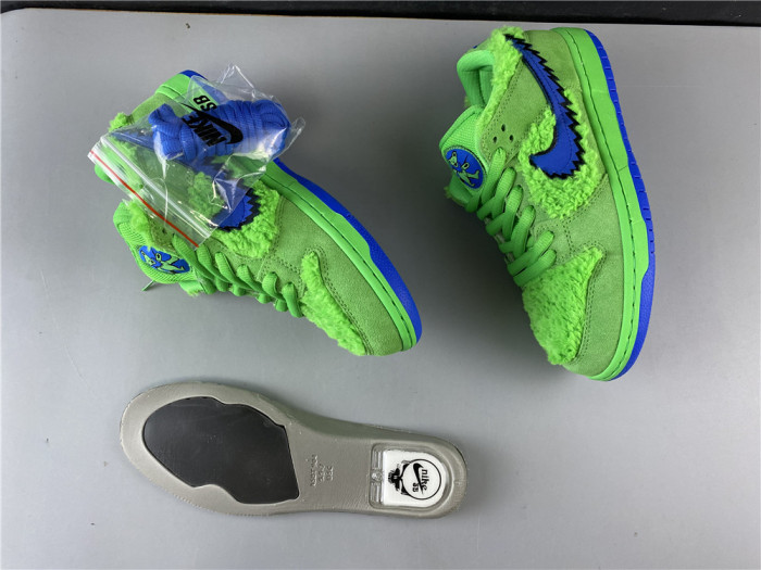 nike sb dunk low grateful dead bears green - cj5378-300