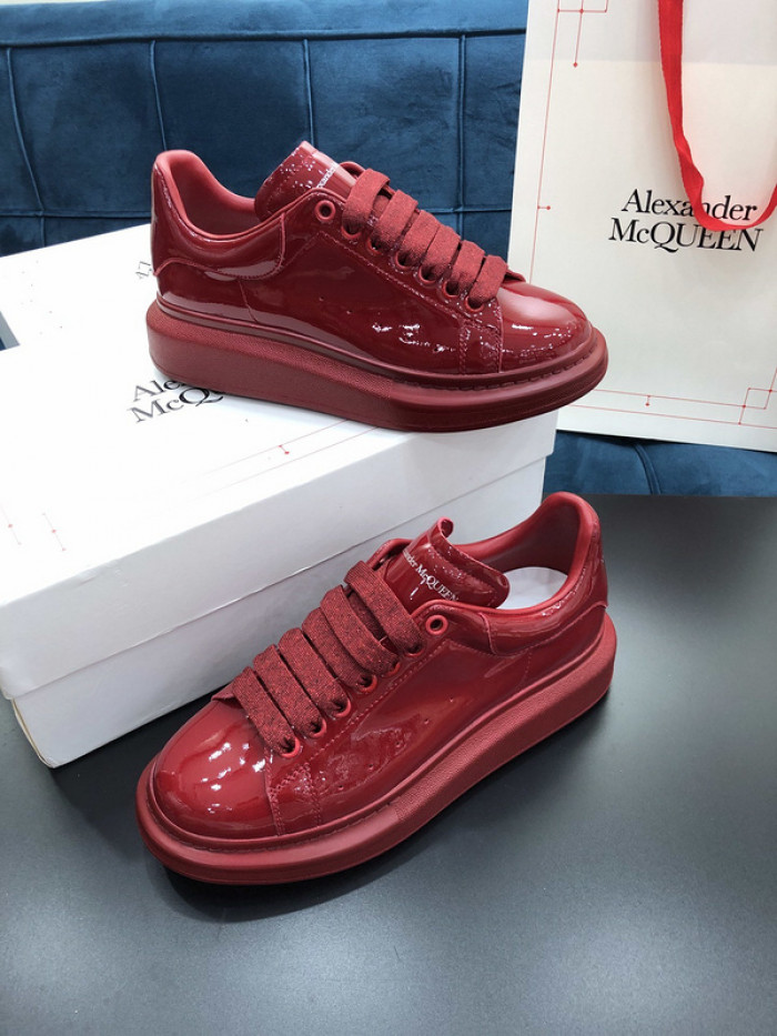 alex mcqu sneakers