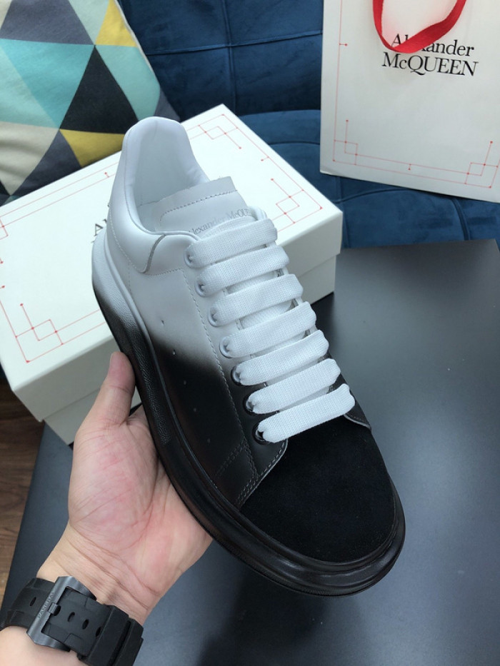 alex mcqu sneakers
