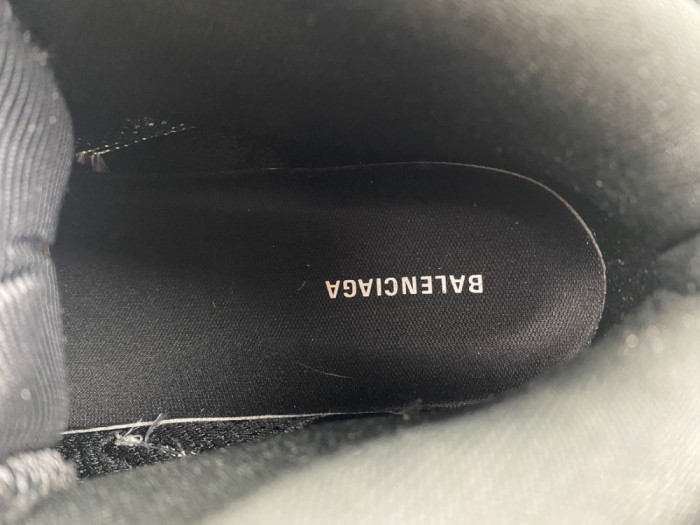 Ba*len*cia*ga runner high sneakers white black white 677403w3rb29010h