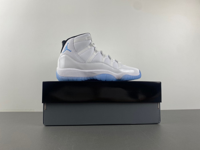 AIR JORDAN 11 RETRO LEGEND BLUE 2024 378038-104