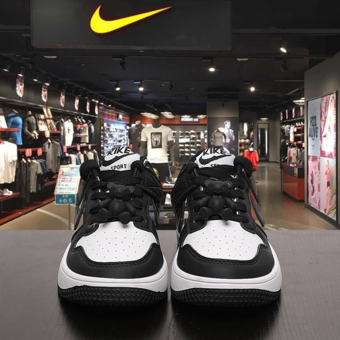 nike shoes bear 1