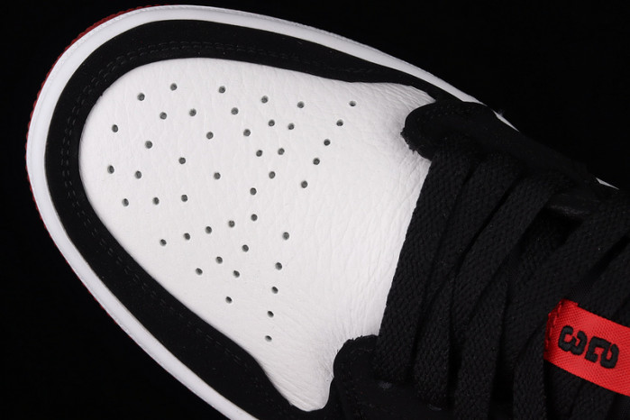air jordan 1 low black toe 553558-116