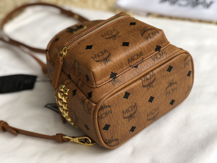 mcm02 bags rivits backpack 0168241