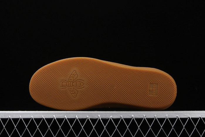 gi ace embroidered low-top sneaker h903p112