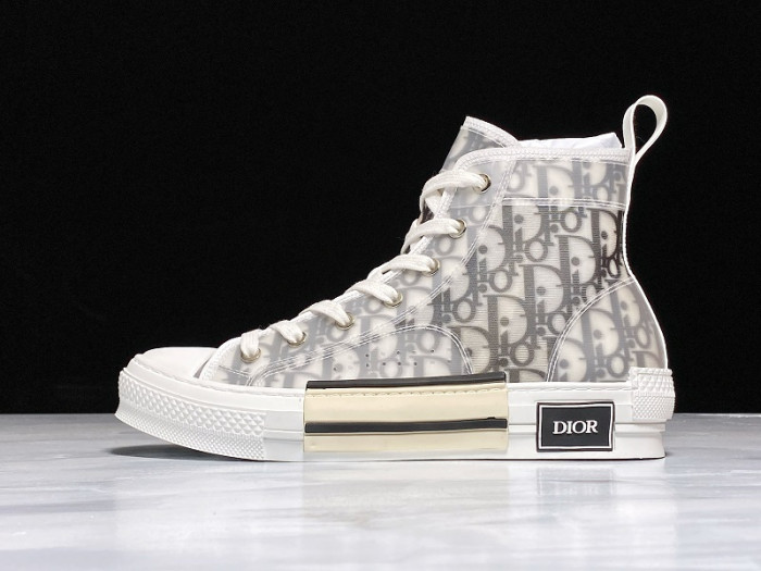 dr b23 homme kaws h903p164