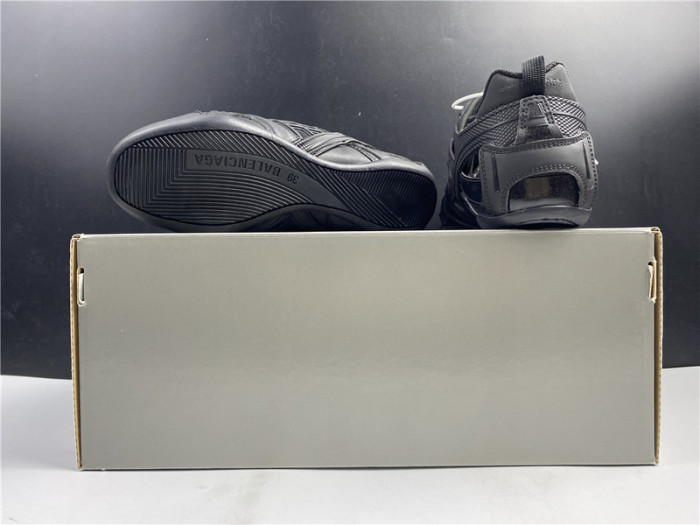 bl drive sneaker a111103