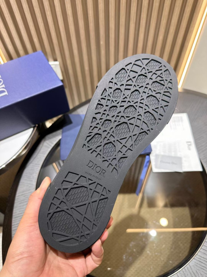 D*or b33 sneaker black smooth calfskin oblique raised embroidery