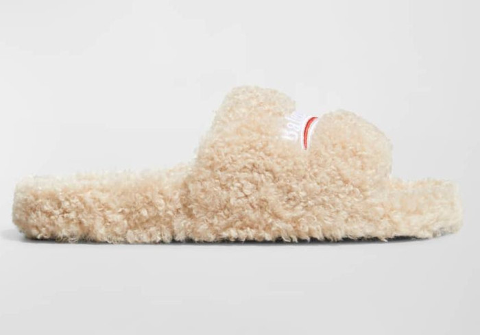 Balenciaga Faux Fur Logo Slides 20241223