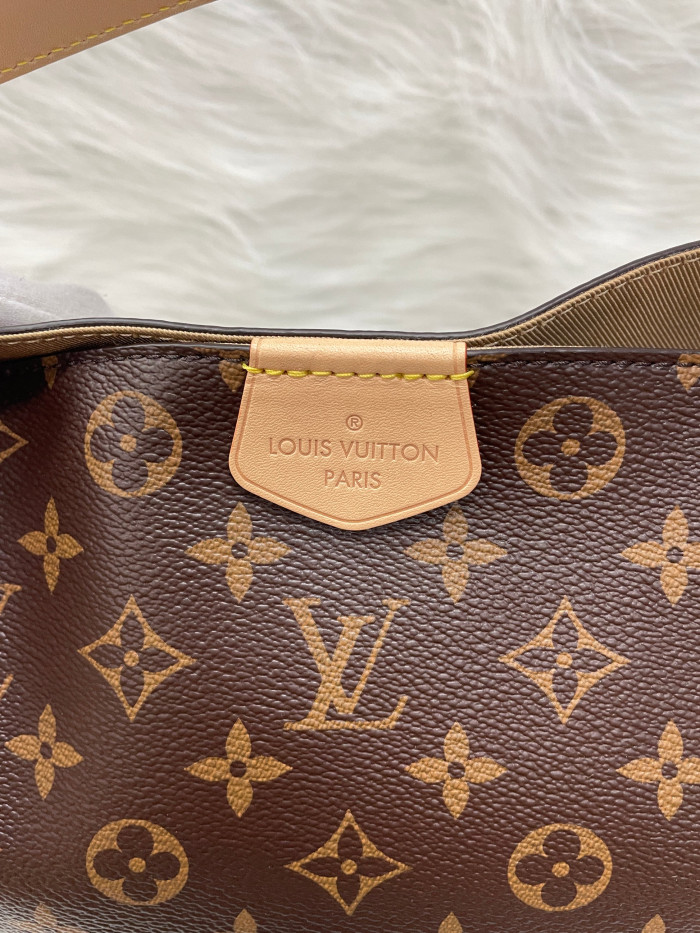 l**is V*t*n tote graceful pm m43701