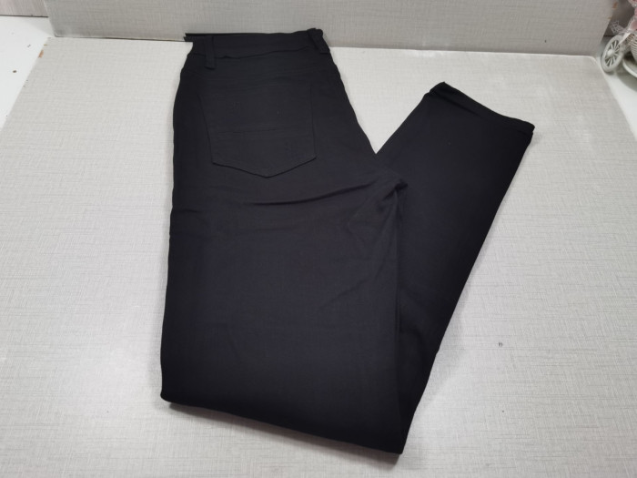 AMIRI PANTS AR001